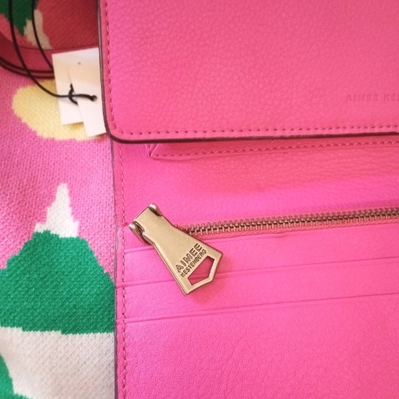 Aimee Kestenberg "Get it Together" Clutch Organizer - Picture 3 of 15